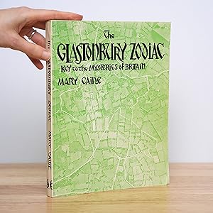 Imagen del vendedor de The Glastonbury Zodiac: Key to the Mysteries of Britain a la venta por City Lights Bookshop