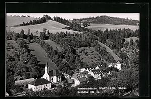 Ansichtskarte Waldbach, Ortsansicht mit Kirche