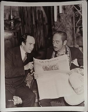 Imagen del vendedor de The Trumpet Blows 8 x 10 Still 1934 Adolphe Menjou! a la venta por AcornBooksNH