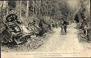 Bild des Verkufers fr Ansichtskarte / Postkarte Villers-Cotterts Aisne, Erster Weltkrieg, im Wald, Brand eines deutschen Autokonvois zum Verkauf von akpool GmbH