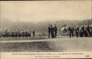 Bild des Verkufers fr Ansichtskarte / Postkarte Paris, Frhlings-Revue 1914, Prsident Poincar, englisches Knigspaar, Flagge zum Verkauf von akpool GmbH