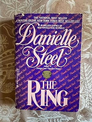 Seller image for The ring for sale by Dmons et Merveilles
