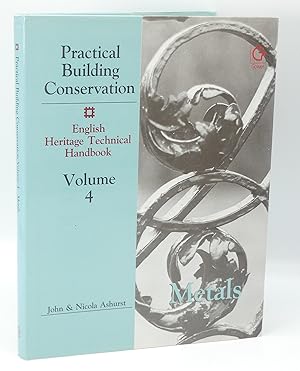 Bild des Verkufers fr Practical Building Conservation: English Heritage Technical Handbook: Volume 4: Metals zum Verkauf von Besleys Books  PBFA