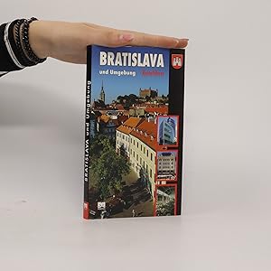 Bild des Verkufers fr Bratislava und Umgebung zum Verkauf von Bookbot