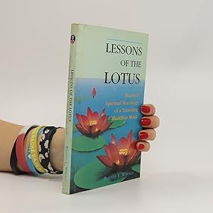 Imagen del vendedor de Lessons of the Lotus a la venta por Bookbot