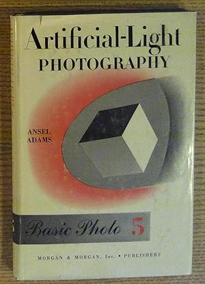 Imagen del vendedor de Artificial-Light Photography (Basic Photo 5) a la venta por Pistil Books Online, IOBA