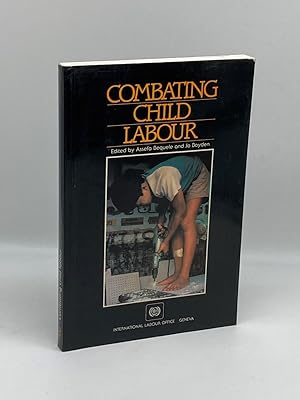 Bild des Verkufers fr Combating Child Labour zum Verkauf von True Oak Books