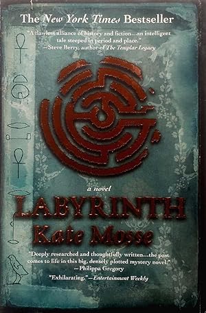 Imagen del vendedor de Labyrinth (The Languedoc Trilogy) a la venta por Kayleighbug Books, IOBA