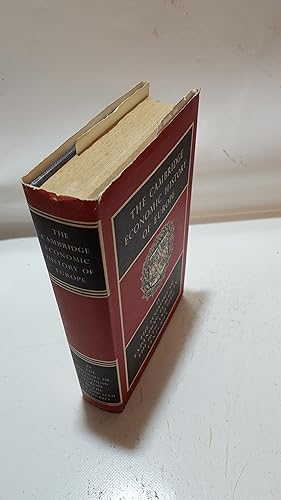 Bild des Verkufers fr The Cambridge Economic History Of Europe Volume IV The Economy Of Expanding Europe In The Sixteenth And Seventeenth Centuries zum Verkauf von Cambridge Rare Books