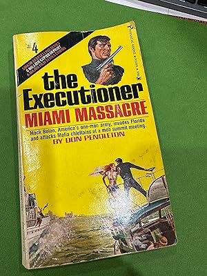 Seller image for Miami MAssacre THE EXECUTIONER for sale by Happy Heroes