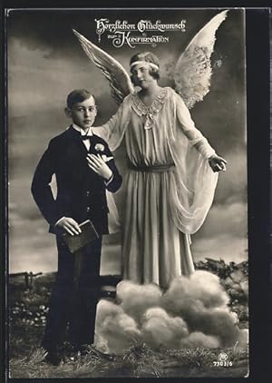 Ansichtskarte Junge mit Konfirmationsbuch wird von einem Engel bekleidet