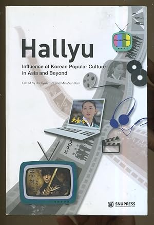 Immagine del venditore per HALLYU: INFLUENCE OF KOREAN POULAR CULTURE IN ASIA AND BEYOND venduto da Daniel Liebert, Bookseller