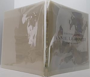 Annie Leibovitz: Photographs 1970-1990