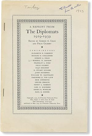 Imagen del vendedor de Turkish Diplomacy from Mudros to Lausanne [Cover title: A Reprint from "The Diplomats, 1919-1939"] [Inscribed] a la venta por Lorne Bair Rare Books, ABAA