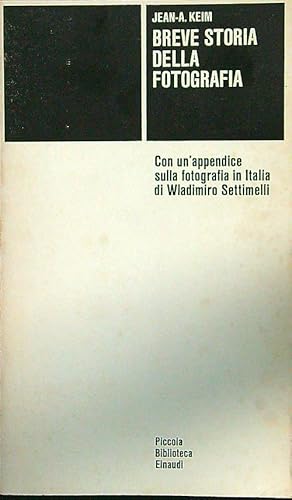 Immagine del venditore per Breve storia della fotografia venduto da Librodifaccia