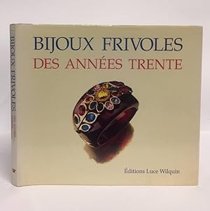 Bijoux Frivoles des Annees Tre
