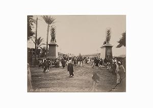 Seller image for Cairo, Eingang zur Brcke Kasr-el-Nil. Grosse Original-Photographie von Felix Bonfils. for sale by Michael Meyer-Pomplun