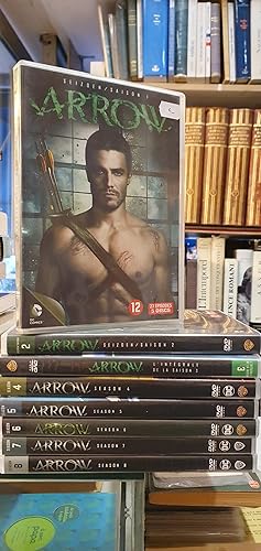 Arrow - Lot intégrales DVD saisons 1 à 8 - n°Lot complet
