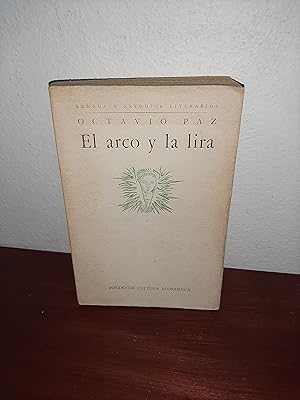 Imagen del vendedor de El Arco y La Lira (The Bow and the Lyre) a la venta por AwardWinningBooks