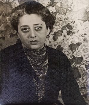 Portrait photograph of Beatrice Kaufman