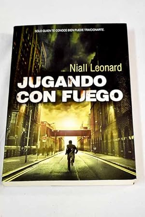 Seller image for Jugando con fuego for sale by Alcan Libros