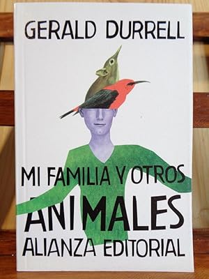 Seller image for MI FAMILIA Y OTROS ANIMALES for sale by LIBRERA ROBESPIERRE