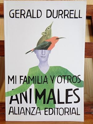 Seller image for MI FAMILIA Y OTROS ANIMALES for sale by LIBRERA ROBESPIERRE