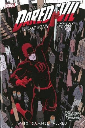 Immagine del venditore per Daredevil by Mark Waid - Volume 4 venduto da WeBuyBooks