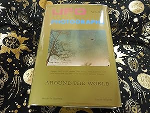 Seller image for UFO Photographs Around the World, Vol. 2 for sale by Veronica's Books