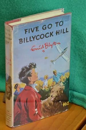 Bild des Verkufers fr Five Go To Billycock Hill zum Verkauf von Shiny Owl Books