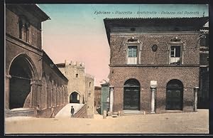 Cartolina Fabriano, Piazetta Brefotrofio, Palazzo del Podesta