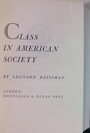 Bild des Verkufers fr Class in American Society. zum Verkauf von books4less (Versandantiquariat Petra Gros GmbH & Co. KG)