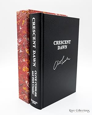 Bild des Verkufers fr Crescent Dawn (#21 Dirk Pitt) - Double-Signed Lettered Ltd Edition zum Verkauf von Rare Collections