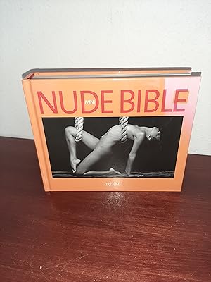 Immagine del venditore per Nude Bible: Mini (Mni) venduto da AwardWinningBooks