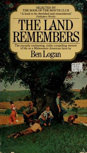 Immagine del venditore per THE LAND REMEMBERS: The Story of a Farm and Its People venduto da Redux Books