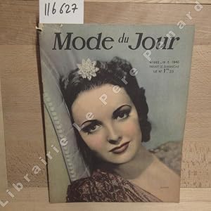 Seller image for Mode du Jour N 992 : Un ensemble d't - Premires communions - Les jolies robes pour l't - Orietta (Suite de Coeurs ennemis par DELLY) - Un mariage pour rire. Roman indit (Franois d'ORGEVAL) - Petite veste en laine cerise  col blanc - . for sale by Librairie-Bouquinerie Le Pre Pnard