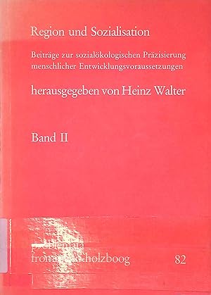 Seller image for Region und Sozialisation; Problemata ; 82 for sale by books4less (Versandantiquariat Petra Gros GmbH & Co. KG)