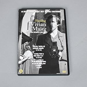 Image du vendeur pour Finding Vivian Maier, het mysterie rondom Amerika's meest talentvolle straatfotografe (DVD) mis en vente par VintagePhotoBooks