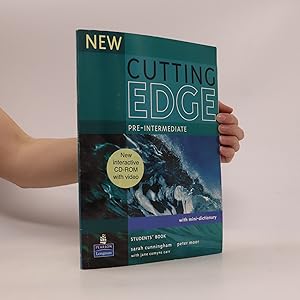 Immagine del venditore per New Cutting edge. Pre-intermediate. Students' book venduto da Bookbot