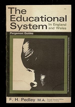 Image du vendeur pour The Educational System In England And Wales (Pergamon Guide, Volume Two) mis en vente par Granada Bookstore,            IOBA