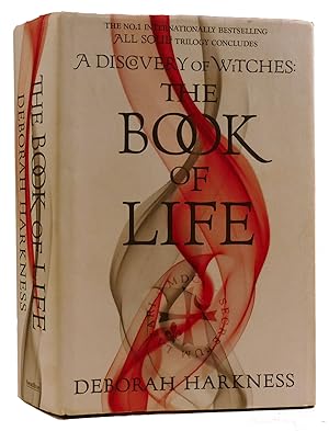 Imagen del vendedor de A DISCOVERY OF WITCHES: THE BOOK OF LIFE a la venta por Rare Book Cellar