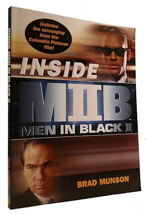 Bild des Verkufers fr INSIDE MEN IN BLACK II zum Verkauf von Rare Book Cellar