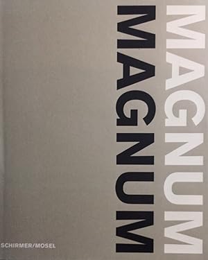 Immagine del venditore per Magnum Magnum. Herausgegeben von Brigitte Lardinois. Mit 413 Fotografien in Farbe und Duotone. venduto da Antiquariat Querido - Frank Hermann