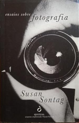 Imagen del vendedor de ENSAIOS SOBRE FOTOGRAFIA. a la venta por Livraria Castro e Silva