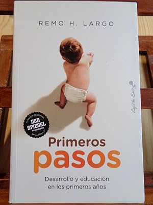 Seller image for PRIMEROS PASOS. Desarrollo y educacin en los primeros aos. for sale by LIBRERA ROBESPIERRE