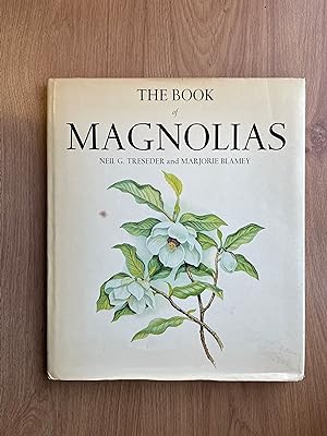 Bild des Verkäufers für THE BOOK OF MAGNOLIAS zum Verkauf von Old Hall Bookshop, ABA ILAB PBFA BA