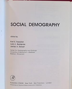 Bild des Verkufers fr Social Demography Studies in Population zum Verkauf von books4less (Versandantiquariat Petra Gros GmbH & Co. KG)