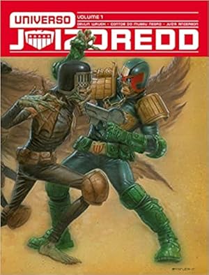 Seller image for Universo Juiz Dredd Vol. 01 for sale by Livro Brasileiro