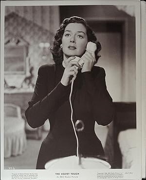 Image du vendeur pour The Velvet Touch 8 x 10 Still 1948 Rosalind Russell! mis en vente par AcornBooksNH