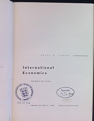 Immagine del venditore per International Economics. Foundations of Modern Economics Series venduto da books4less (Versandantiquariat Petra Gros GmbH & Co. KG)